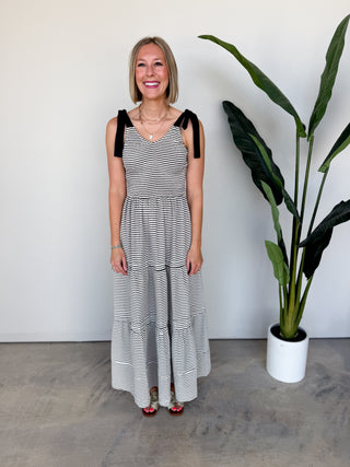 The Elida Smocked Dress (Black)