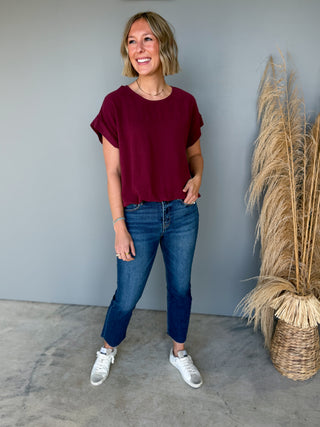 The Gabels Linen Top (Merlot)