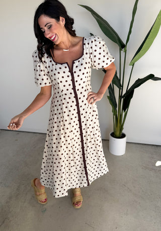 The Claybourne Dress (Mocha)