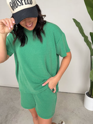 The Sutton Ribbed Set (Kelly)