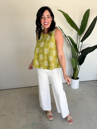 The Lucia Embroidered Top (Lime)