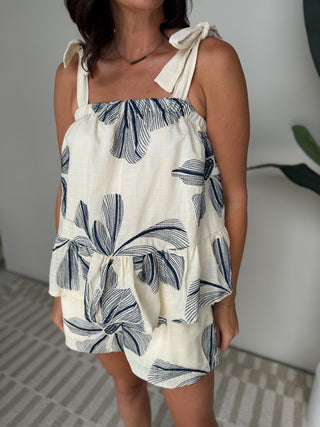 The Wren Embroidered Set