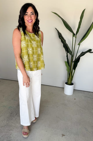 The Lucia Embroidered Top (Lime)