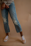 The Jonnie Straight Distressed Denim (Judy Blue)